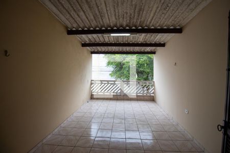 Casa à venda com 90m², 2 quartos e 1 vaga Casa à venda com 90m², 2 quartos e 1 vagaQuarto 1 / Varanda