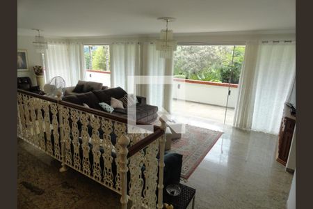 Casa à venda com 4 quartos, 1500m² em Jardim Caxambu, Jundiaí