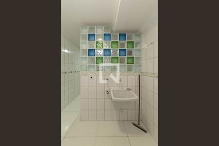 Lavanderia de apartamento à venda com 2 quartos, 70m² em Vila Emilio, Mauá