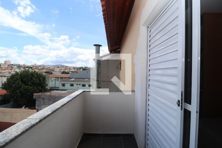 Casa de condomínio à venda com 239m², 3 quartos e 5 vagasVaranda da Suíte 1