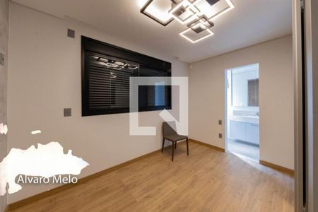 Apartamento à venda com 4 quartos, 210m² em Lourdes, Belo Horizonte