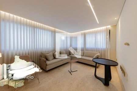 Apartamento à venda com 4 quartos, 210m² em Lourdes, Belo Horizonte