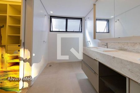 Apartamento à venda com 4 quartos, 210m² em Lourdes, Belo Horizonte