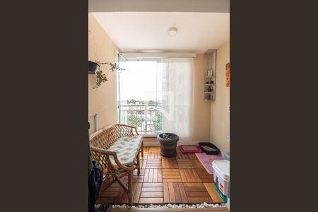 Sacada de apartamento à venda com 2 quartos, 48m² em Santa Maria, Osasco