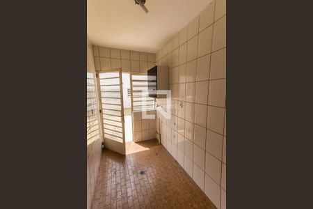 Casa à venda com 216m², 3 quartos e 3 vagasÁrea de Serviço