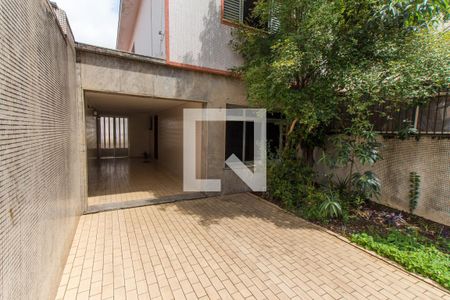 Casa à venda com 216m², 3 quartos e 3 vagasGaragem