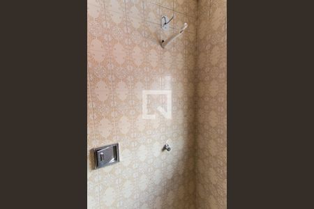 Casa à venda com 216m², 3 quartos e 3 vagasBanheiro