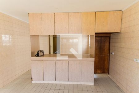 Casa à venda com 216m², 3 quartos e 3 vagasCozinha