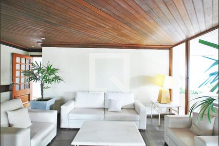 Apartamento à venda com 222m², 3 quartos e 2 vagasHall de Entrada