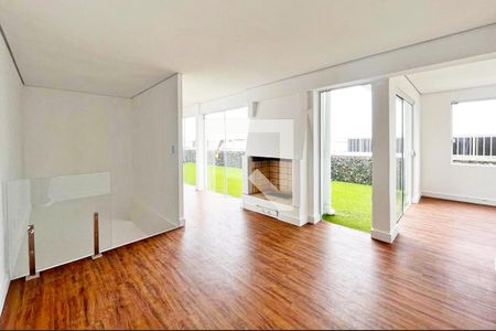 Apartamento à venda com 222m², 3 quartos e 2 vagas Apartamento à venda com 222m², 3 quartos e 2 vagasSala Intima