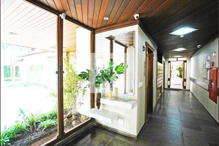 Apartamento à venda com 222m², 3 quartos e 2 vagasHall de Entrada