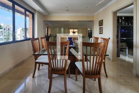 Apartamento para alugar com 450m², 4 quartos e 6 vagasSala de Jantar