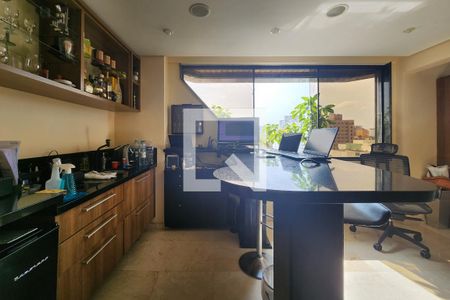 Apartamento para alugar com 450m², 4 quartos e 6 vagasBar