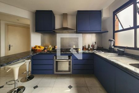 Apartamento para alugar com 450m², 4 quartos e 6 vagasCozinha