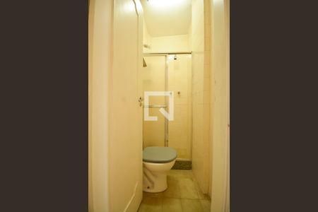 Apartamento para alugar com 145m², 3 quartos e sem vagaBanheiro de Serviço