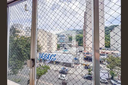 Apartamento para alugar com 3 quartos, 145m² em Laranjeiras, Rio de Janeiro