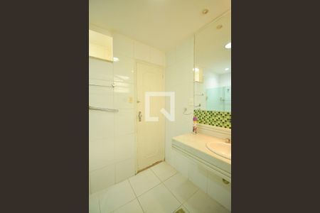 Apartamento para alugar com 145m², 3 quartos e sem vagaBanheiro