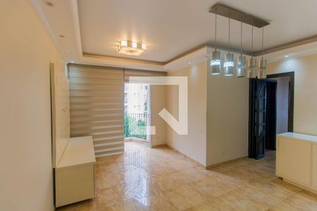 Sala de apartamento para alugar com 3 quartos, 73m² em Parque Tomas Saraiva, São Paulo