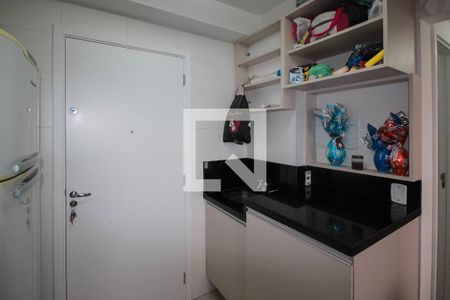 Sala e Cozinha de kitnet/studio à venda com 2 quartos, 33m² em Sacomã, São Paulo
