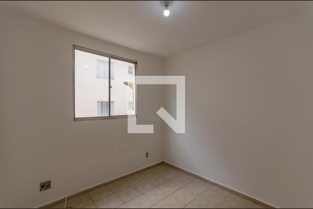 Quarto de apartamento à venda com 2 quartos, 60m² em Fazendinha, Belo Horizonte
