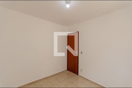 Quarto de apartamento para alugar com 2 quartos, 60m² em Fazendinha, Belo Horizonte