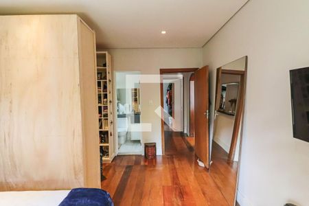Suite 1 de casa à venda com 5 quartos, 320m² em Ferreira, São Paulo
