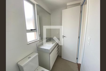 Apartamento à venda com 62m², 2 quartos e 2 vagas Apartamento à venda com 62m², 2 quartos e 2 vagasBanheiro