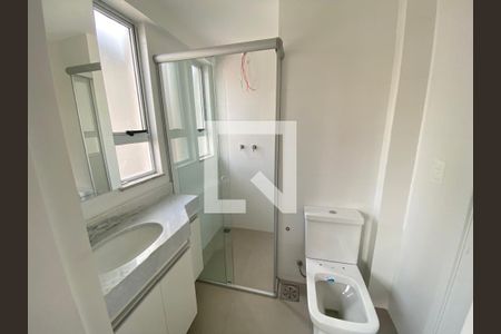 Apartamento à venda com 62m², 2 quartos e 2 vagas Apartamento à venda com 62m², 2 quartos e 2 vagasBanheiro