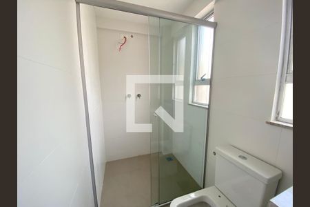 Apartamento à venda com 62m², 2 quartos e 2 vagas Apartamento à venda com 62m², 2 quartos e 2 vagasBanheiro