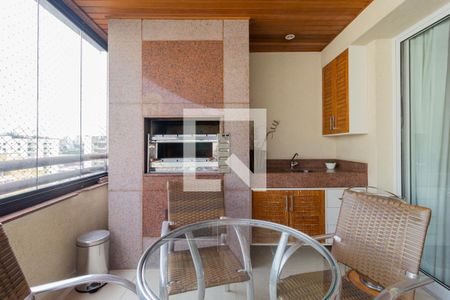 Apartamento à venda com 202m², 3 quartos e 3 vagasChurrasqueira Varanda