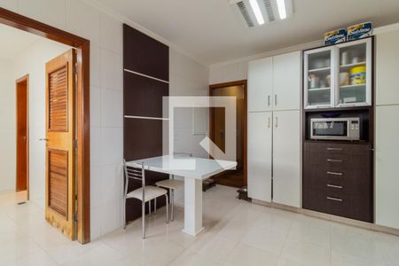 Apartamento à venda com 202m², 3 quartos e 3 vagasCozinha