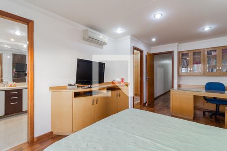 Apartamento à venda com 202m², 3 quartos e 3 vagasSuíte 1