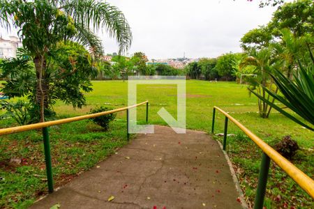 Apartamento para alugar com 60m², 2 quartos e 1 vagaÁrea comum - Quadra gramada