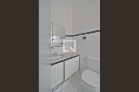 Casa à venda com 224m², 4 quartos e 3 vagasBanheiro da Suíte