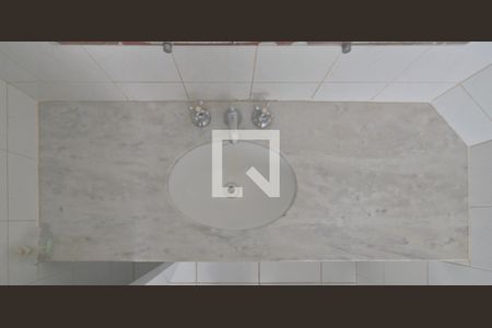 Casa à venda com 224m², 4 quartos e 3 vagasBanheiro da Suíte