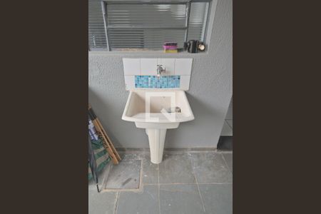 Casa à venda com 224m², 4 quartos e 3 vagasÁrea de Serviço (lateral)