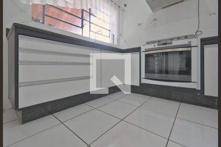 Casa à venda com 224m², 4 quartos e 3 vagasCozinha