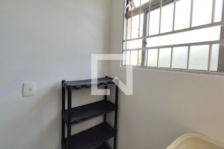 Casa à venda com 45m², 2 quartos e 1 vagaÁrea de Serviço