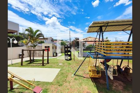 Casa à venda com 45m², 2 quartos e 1 vagaÁrea comum - Playground