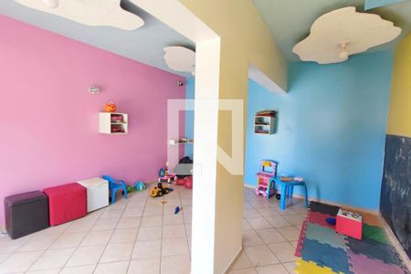 Casa à venda com 45m², 2 quartos e 1 vagaÁrea comum - Brinquedoteca 