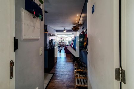 Entrada de apartamento à venda com 3 quartos, 81m² em Vila Monumento, São Paulo