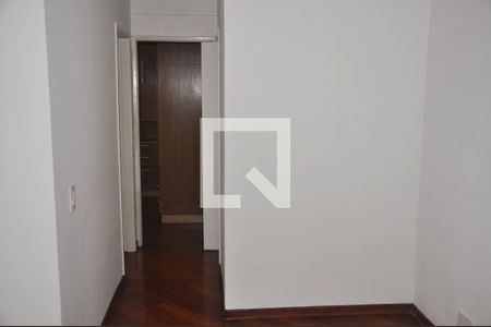 Corredor de apartamento à venda com 2 quartos, 55m² em Piqueri, São Paulo