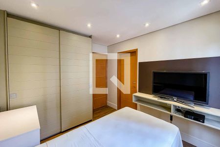 Apartamento à venda com 171m², 3 quartos e 3 vagasSuíte 2