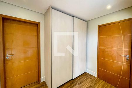 Apartamento à venda com 171m², 3 quartos e 3 vagasSuíte 1