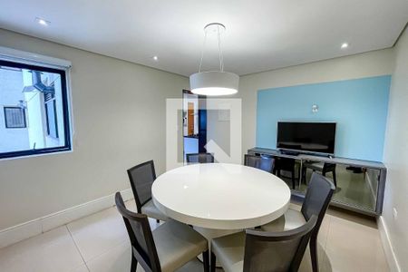 Apartamento à venda com 171m², 3 quartos e 3 vagasCopa 