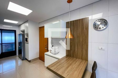 Apartamento à venda com 171m², 3 quartos e 3 vagasCozinha 