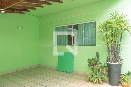 Casa à venda com 290m², 3 quartos e 2 vagas Casa à venda com 290m², 3 quartos e 2 vagasGaragem