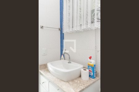 Casa à venda com 290m², 3 quartos e 2 vagas Casa à venda com 290m², 3 quartos e 2 vagasBanheiro de serviço