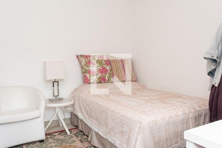 Casa à venda com 290m², 3 quartos e 2 vagas Casa à venda com 290m², 3 quartos e 2 vagasSuíte 2