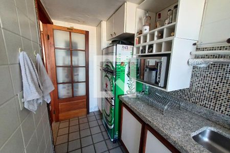 Apartamento à venda com 140m², 2 quartos e 1 vagaCozinha